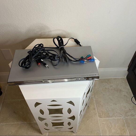 Philips DVD Player - Picture 5 of 9